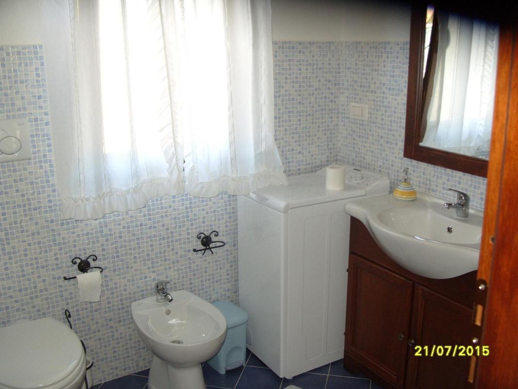 Casadelfaro Con Giardino A Pittulongu 600Metri Dalla Spiaggia Olbia Exterior foto